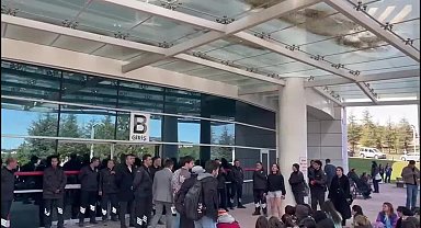 Hacettepe Üniversitesi’nde “aile” konulu sempozyuma öğrencilerden tepki: