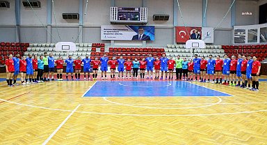 Hentbolda Türkiye Kupası heyecanı İzmir’de yaşanacak