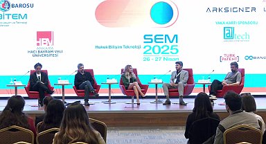 Hukuk Bilişim Teknoloji Sempozyumu'nda, bilişim ve teknolojideki güncel gelişmeler hukuki açıdan ele alındı