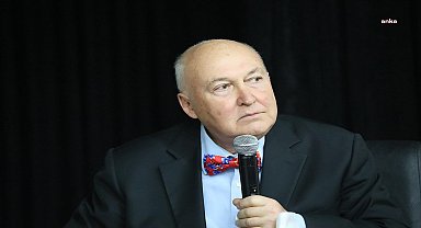 İstanbul'da deprem...Prof. Dr. Ahmet Ercan: “Vatandaşlara önerim evlerine güvenmiyorlarsa birkaç gün evleri sağlam olan dostlarının yanında kalsınlar”