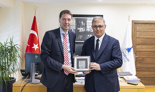 İzmir Büyükşehir Belediye Başkanı Tugay, AB Türkiye Delegasyonu Başkan Yardımcısı Vilcinskas’ı ağırladı