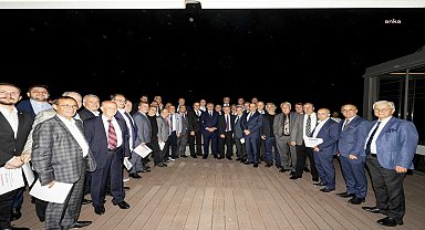 İzmir Büyükşehir Belediye Başkanı Tugay: Tüm engellemelere rağmen İzmir aslanlar gibi burada duruyor