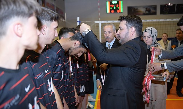 Kahramankazan’da “Okullar Arası Voleybol İlçe Birinciliği Turnuvası” tamamlandı
