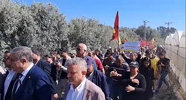 Kamulaştırılan Samandağ Mağaracık’ta eylemler sürüyor: Oğlum o topraklar için 25 yıl çalıştı, hangi vicdan benden alacak?