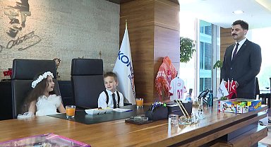 Konyaaltı Belediye Başkanı Kotan, koltuğunu Defnesu ve Uzay’a emanet etti 