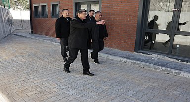 Kütahya Belediye Başkanı Kahveci, Kültür Evi’nde incelemelerde bulundu 
