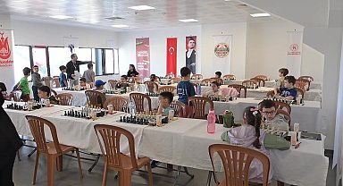 Manisa Büyükşehir Belediyesi Mesir Hızlı Satranç Turnuvası’na 161 kişi katıldı