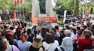 Merkezefendi Belediyesi'nin düzenlediği 1. Uluslararası Çocuk Tiyatroları Festivali, 25 Nisan'a kadar sürecek