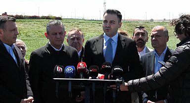 Özgür Özel’den, Akın Gürlek eleştirisi: “Değil turp çıkarmak, nohut kadar şey bulamamanın telaşıyla avukatını yollamış”