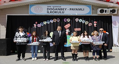 Seferihisar’da 23 Nisan coşkusu Cumhuriyet Meydanı’nda başladı 