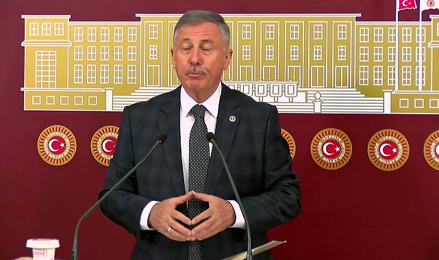 Selçuk Özdağ'dan GSM operatörlerine deprem tepkisi: