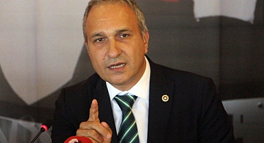 Suat Özçağdaş: 