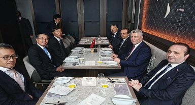 Ticaret Bakanı Bolat, Japonya Dış Ticaret Teşkilatı Başkanı Norihiko ile görüştü