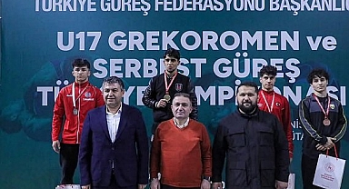 Yunusemre Belediyespor'un güreşçisi Kadir Kadiroğlu, Türkiye üçüncüsü oldu