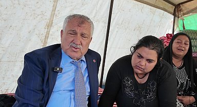 Zeydan Karalar yedi yaşındaki kayıp Cumali’nin ailesini ziyaret etti, arama ekipleriyle bir araya geldi