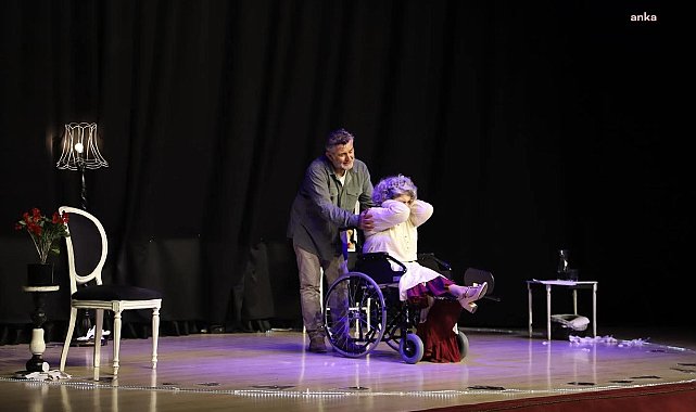 34'üncü Uluslararası Bandırma Kuşcenneti Kültür ve Turizm Festivali tiyatro ile buluştu