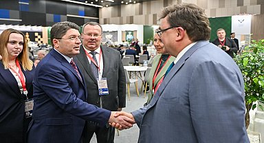 Adalet Bakanı Tunç, Rus mevkidaşı Çuyçenko ile St. Petersburg'da bir araya geldi