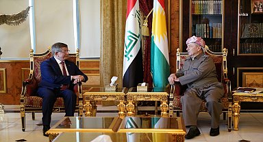Ahmet Davutoğlu, Cumhurbaşkanı Abdullatif Reşid, IKBY Başkanı Neçirvan Barzani ve Mesud Barzani ile görüştü