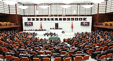AK Parti “infaz paketini” TBMM’de siyasi partilere anlatacak