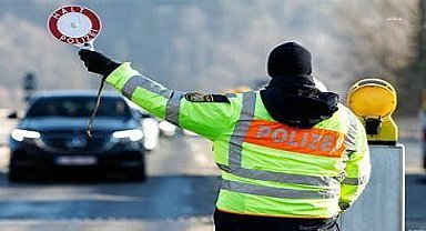 Almanya düzensiz göçle mücadelede kararlı: Sınır kontrolleri artırıldı, binlerce kişi geri çevrildi