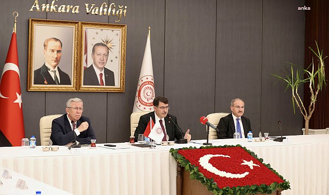 Ankara İl Hayvan Hakları Komisyonu, başıboş sokak hayvanları gündemiyle toplandı