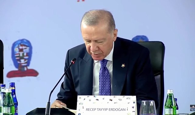 Avrupa Siyasi Topluluğu 6. Zirvesi... Cumhurbaşkanı Erdoğan: Ukrayna'da barış zemininin oluşturulması için kritik bir dönemeçteyiz