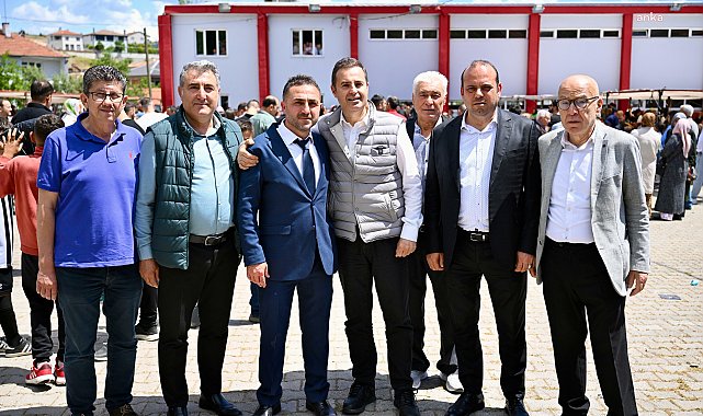 Balıkesir Büyükşehir Belediye Başkanı Akın, hafta sonu mesaisini köy hayırlarına ayırdı