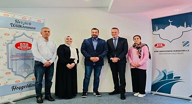 Bavyera Eyalet Hükümet Uyum Sorumlusu Straub’tan DİTİB Kuzey Bavyera Eyalet Birliğine ziyaret: “Uyum diyalogla mümkün”