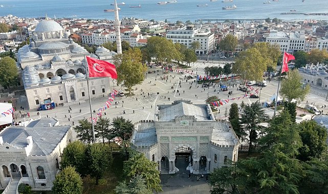 Beyazıt Meydanı yeniden İstanbul’un “canlı hafıza” mekanı oldu