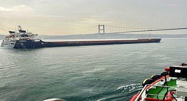 Boğazda dümen arızası yapan kuru yük gemisi kurtarıldı