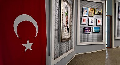 Bornova Belediyesi kursiyerlerinin eserlerinden oluşan Yıl Sonu Resim Sergisi açıldı
