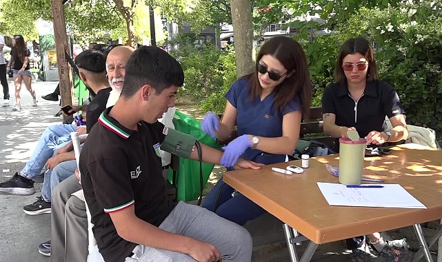 Bornova Belediyesi’nin düzenlediği Gençlik Festivali devam ediyor