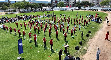 Burhaniye’de 19 Mayıs törenlerle kutlandı