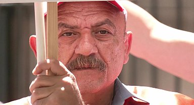 Büro-İş Sendikası üyeleri Adalet Bakanlığı önünde... Alay Hamzaçebi: 