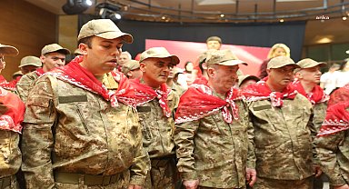 Bursa’da 'özel askerler' için kına eğlencesi düzenlendi