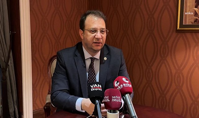 CHP’li İnan Akgün Alp, uyarı cezasıyla partide kaldı