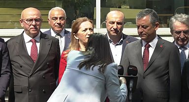 CHP Lideri Özgür Özel’in DİSK ziyareti… Arzu Çerkezoğlu: “Demokrasimizin bu kadar ağır saldırılar altında olduğu bir süreçte işçilerin örgütlenmesi ve sendikalaşması bir memleket meselesidir”