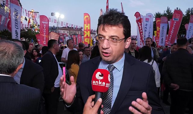 CHP'nin Esenler mitingi... CHP'li Yunus Emre,
