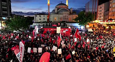 CHP'nin Esenler mitingi... CHP Lideri Özel: Erdoğan, dünün mağdurudur ama bugünün zalimidir