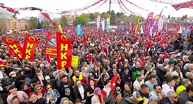 CHP'nin ''Millet İradesine Sahip Çıkıyor'' mitingi... İmamoğlu'nun mesajı: ''Bu ülkenin obruklarını da yoksulluğunu da adaletsizliğini de birlikte aşacağız''