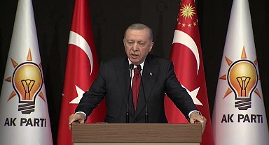 Cumhurbaşkanı Erdoğan: “Dün itibarıyla 10 hukukçu arkadaşımı görevlendirdim, yeni anayasa hazırlık çalışmalarını yürüteceğiz” 