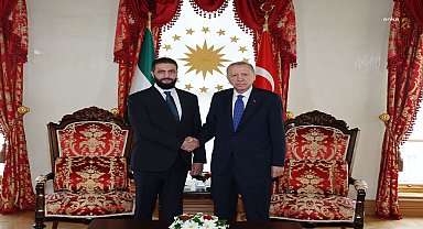 Cumhurbaşkanı Erdoğan, Suriye Cumhurbaşkanı Şara ile İstanbul'da görüştü