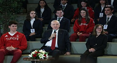 Cumhurbaşkanı Erdoğan: Yeni anayasa noktasında çalışmamak veya onu ertelemek mümkün değil