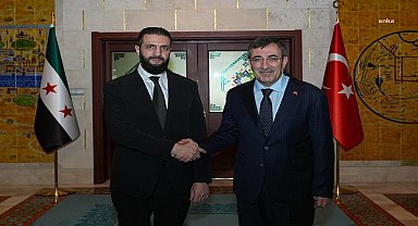 Cumhurbaşkanı Yardımcısı Yılmaz, Suriye Cumhurbaşkanı Ahmed Şara ile görüştü