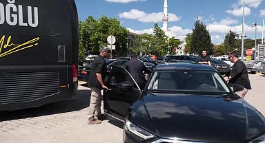 Dervişoğlu, Tekirdağ’da çiftçilerle buluştu: “Bu iktidar gitmeden bu felaket bitmez