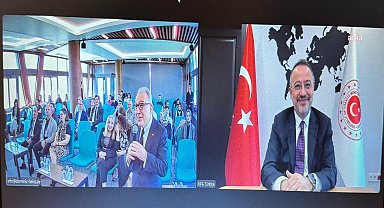 Dışişleri Bakan Yardımcısı Nuh Yılmaz, 