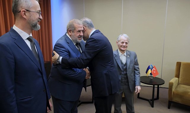 Dışişleri Bakanı Fidan, Kırım Tatarlarının milli lideri ve Kırım Tatar Milli Meclisi heyetini kabul etti