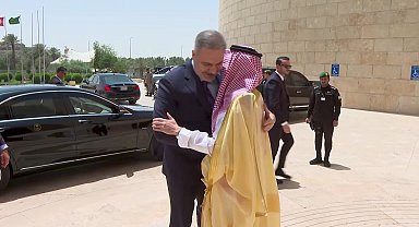 Dışişleri Bakanı Fidan, Suudi mevkidaşı Faysal bin Ferhan ile Riyad’da bir araya geldi
