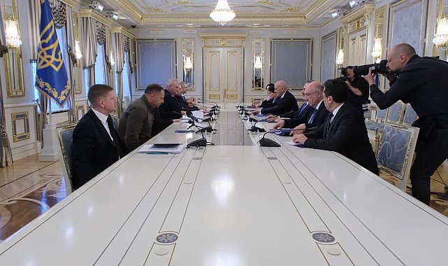 Dışişleri Bakanı Fidan, Ukrayna Devlet Başkanı Zelenski tarafından kabul edildi
