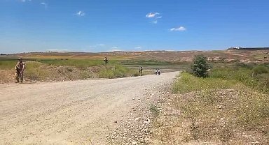 Diyarbakır’da baba ve oğlunun yanmış cesedi araçta bulundu
